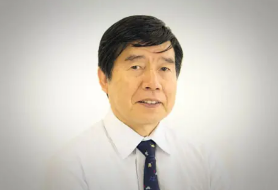 Prof. Kazumi Kawahira